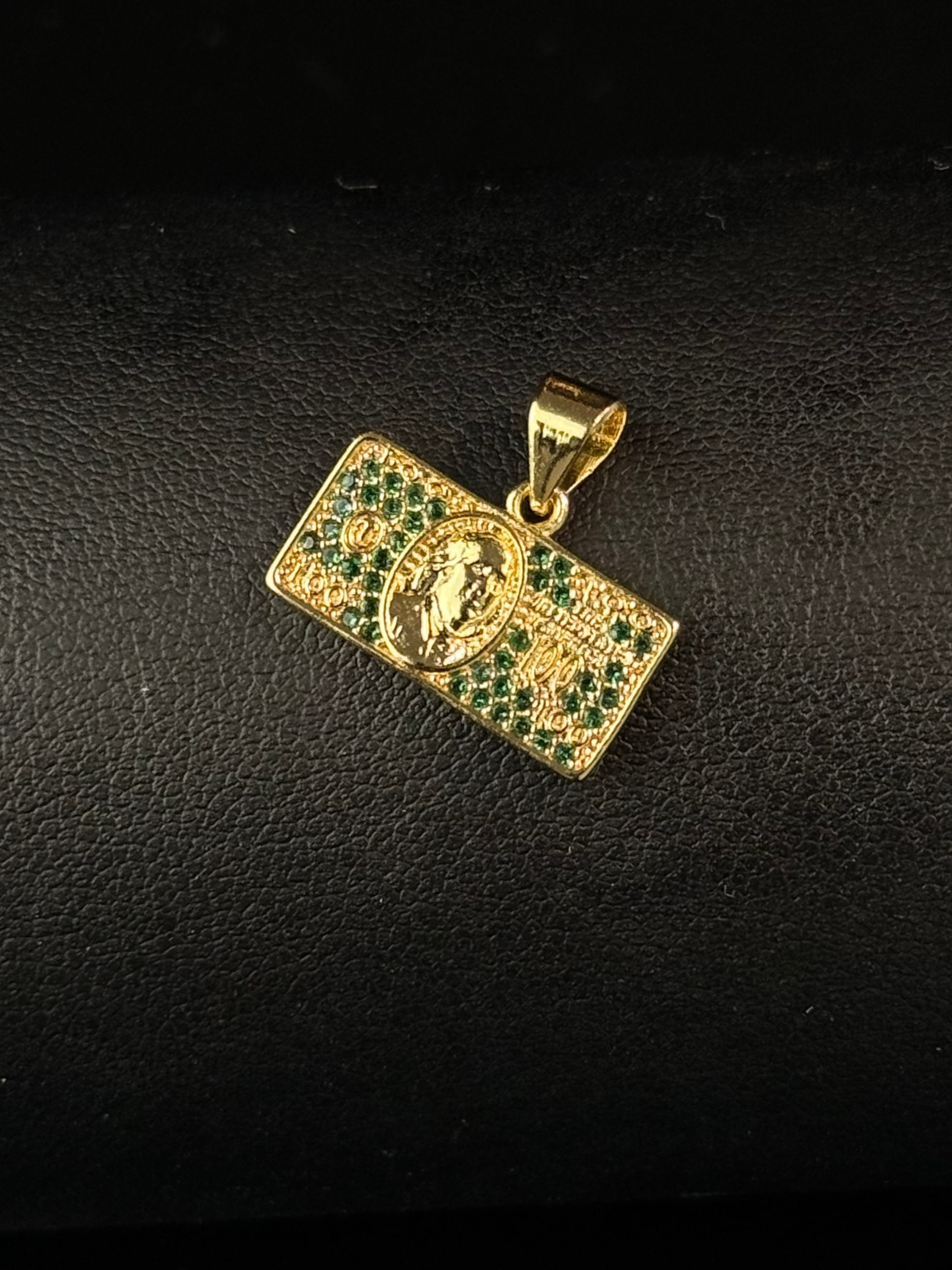 Dije Dolar Esmerald Oro Laminado